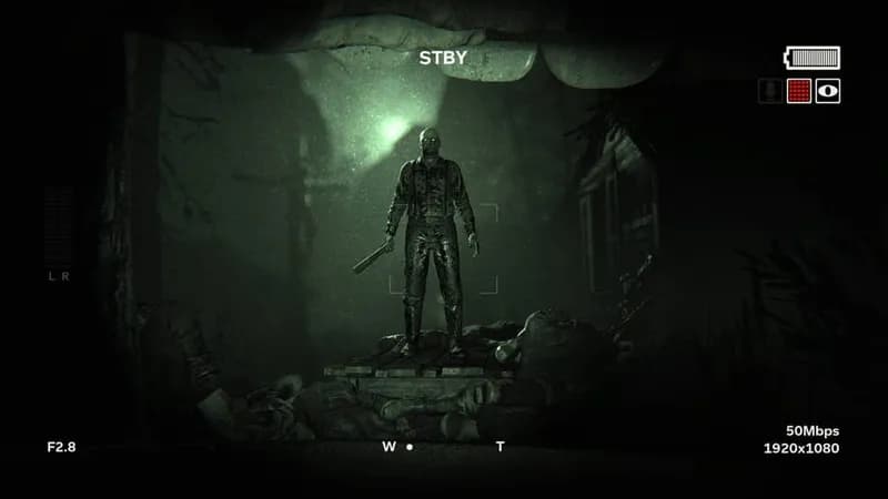 Outlast 2 gameplay screenshot 3